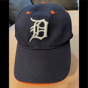 Fan Favorite MLB Detroit Tigers Baseball Hat never worn, Magnum P. I. costume